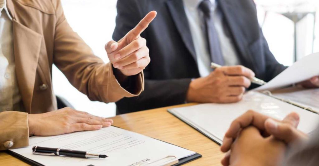 Sanctions disciplinaires : ce qu’en dit le code du travail