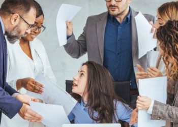 Prévenir les conflits en entreprise : un leadership RH proactif et structurant