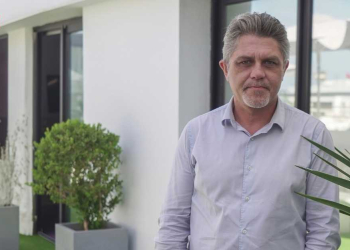 [INTERVIEW] Employee Advocacy et engagement des collaborateurs : Interview avec Bertrand GAULANDEAU, DRH d’AXA Services Maroc