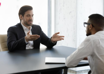 Offre d’emploi : les 7 facteurs à considérer avant de valider