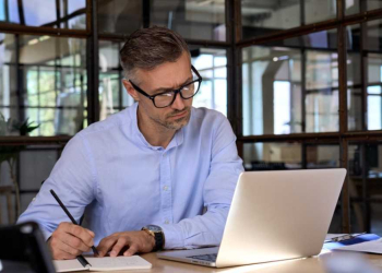 Profitez de l’été pour faire progresser vos talents avec des formations en ligne