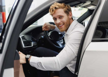 La voiture de fonction sous la loupe de la loi