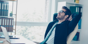 Vacances et culture d’entreprise : fusion estivale pour les DRH