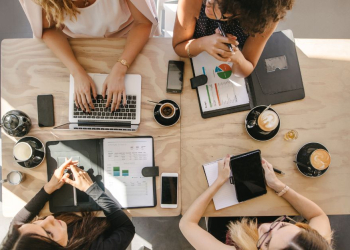 L’importance des compétences humaines pour le succès professionnel