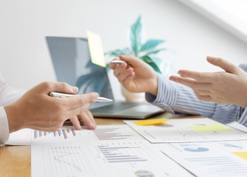 Le guide complet du management de transition : compétences, qualités et tendances futures