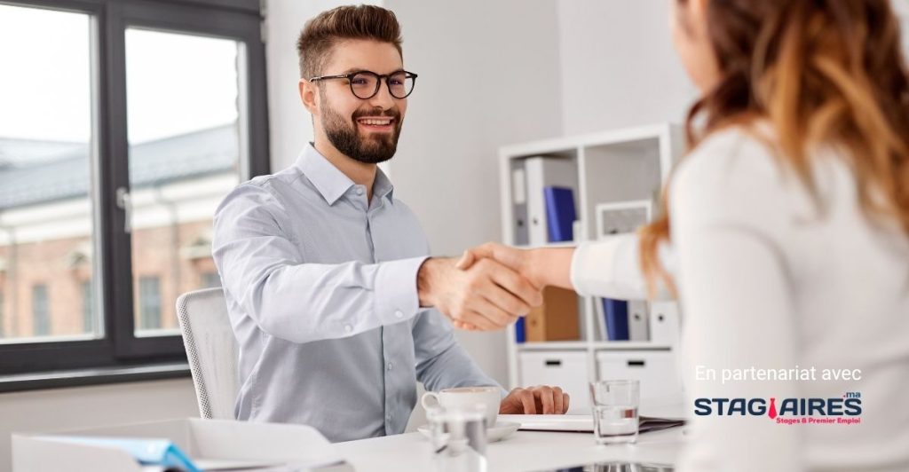 Évaluer pour recruter : construire une grille d’évaluation PFE qui mesure les soft skills et le potentiel, pas seulement les compétences techniques