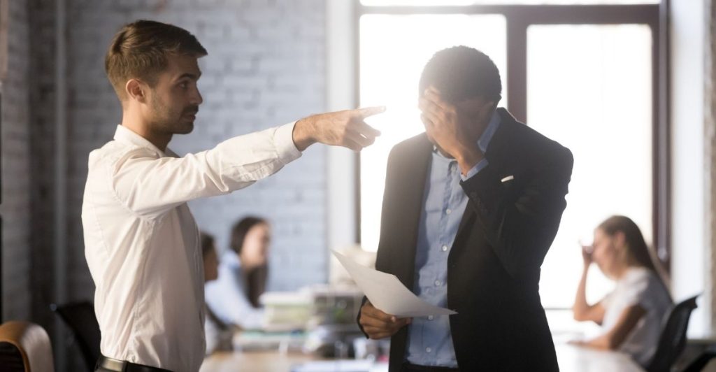 La fabrique de l’incompétence : comment les organisations promeuvent ceux qui ne devraient pas diriger