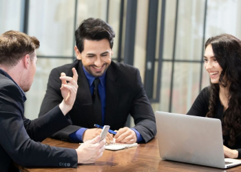Gen Z vs Millennials : pourquoi ce qui motive les uns ne retient pas les autres l DRH.ma