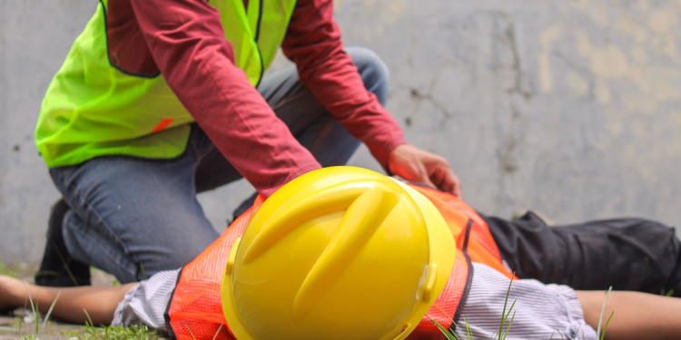 Accidents du travail en France : une baisse qui interroge la réalité des risques l DRH.ma