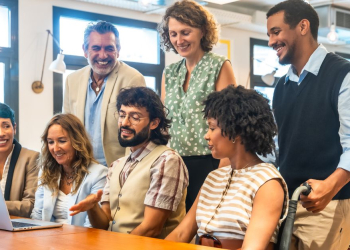 Data ou posture ? Le reporting DEI (Diversité, Équité et Inclusion) face à l’épreuve des faits au Maroc l DRH.ma
