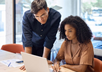 Le CV est mort, vive la compétence : recruter sans diplôme l DRH.ma