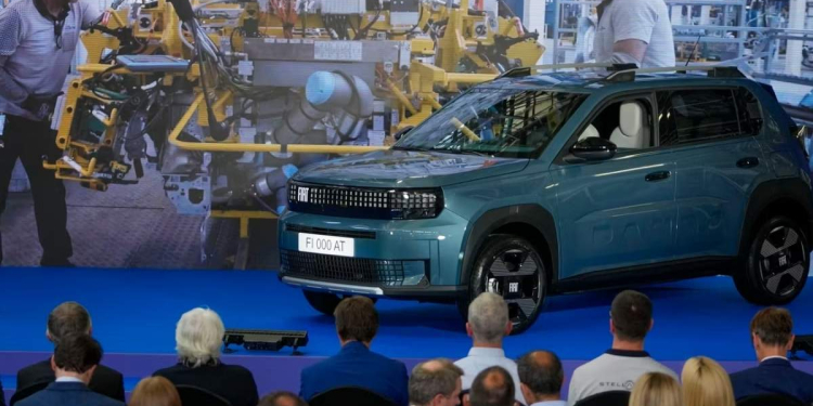 Transition électrique en Europe l’industrie automobile française face à un choc social structurant l DRH.ma