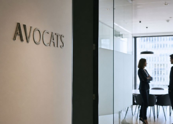 Le statut de “salaried partner” redéfinit l’équilibre du pouvoir dans les cabinets d’avocats l DRH.ma