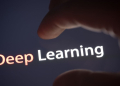 Ghost Jobs : quand les candidats utilisent le Deep Learning pour auditer vos pratiques l DRH.ma