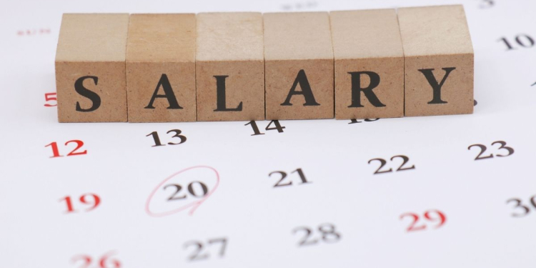 Salaire à la demande : faut-il rendre la paie plus flexible ? l DRH.ma