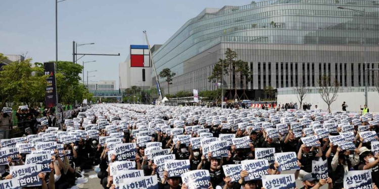 Samsung face à la plus grande grève annoncée dans les semi-conducteurs l DRH.ma