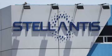 Stellantis inaugure à Casablanca un centre de démantèlement automobile et structure une filière industrielle du réemploi au Maroc l DRH.ma