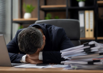 Ghost Jobs : vos KPIs de recrutement masquent-ils un « productivity theater » ? l DRH.ma