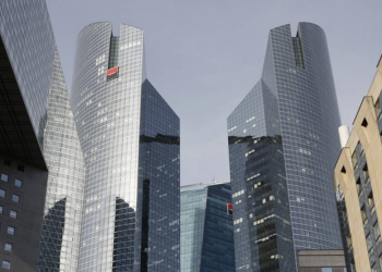 Banques européennes : jusqu’à 400 000 emplois menacés par l’IA d’ici 2030 l DRH.ma