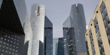 Banques européennes : jusqu’à 400 000 emplois menacés par l’IA d’ici 2030 l DRH.ma