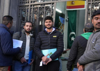 Espagne : 1,17 million de demandes de régularisation, les Marocains deuxièmes avec 13,4 % des dossiers l DRH.ma