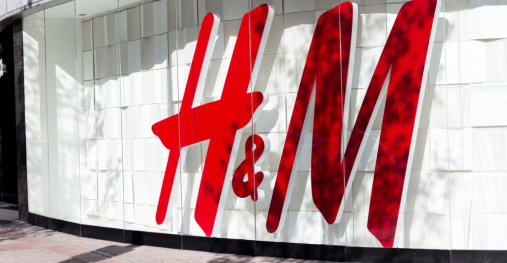 H&M Espagne contraint de mettre fin aux contrôles quotidiens des sacs de ses salariés l DRH.ma