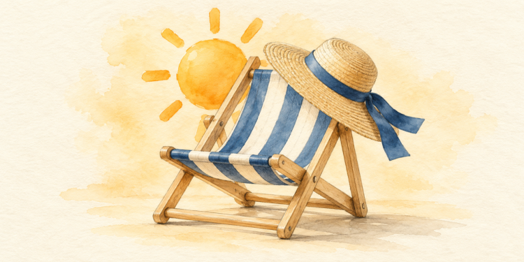 Transat rayé bleu et blanc, chapeau de paille et soleil, dessinés au crayon et à l’aquarelle sur fond ivoire.