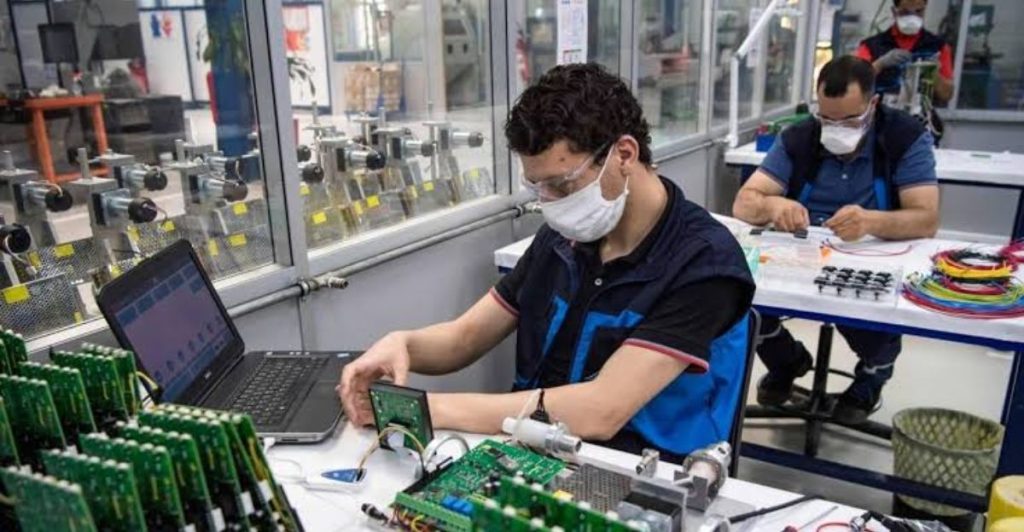Maroc : la production industrielle recule de 4,5 % au deuxième trimestre 2026 l DRH.ma