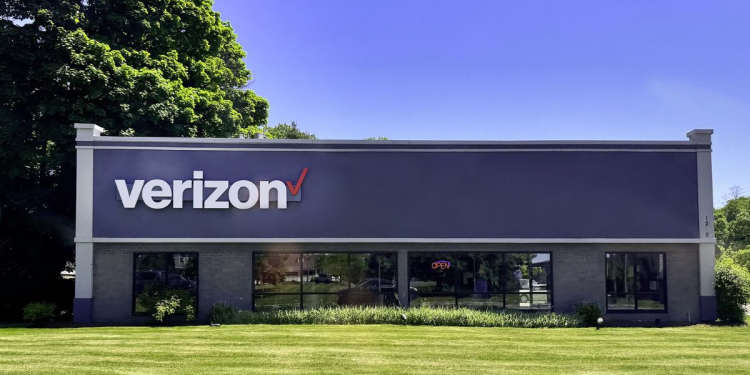 Verizon réduit ses effectifs de 16 600 postes malgré un trimestre record l DRH.ma