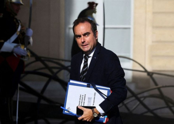 France : arrêts maladie, patronat et syndicats bientôt appelés à trouver 600 millions d’euros d’économies l DRH.ma