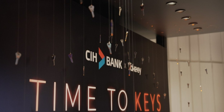 Présentation du partenariat CIH Bank et Yakeey Time to Keys avec clés suspendues