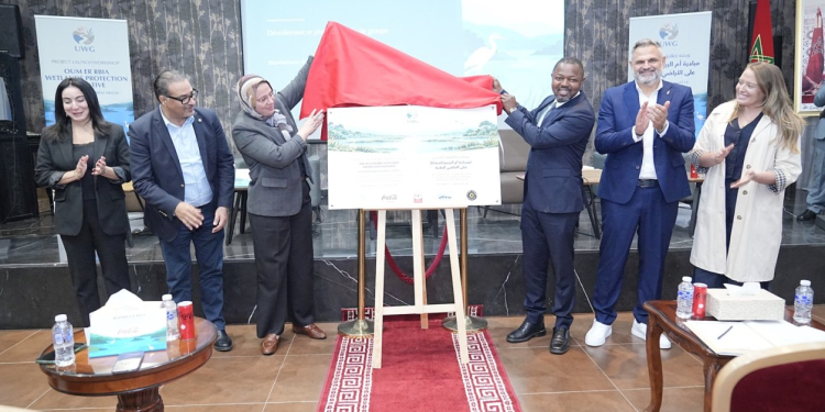 Cérémonie de lancement opérationnel du projet Unite Wetlands Guardians à Béni Mellal, avec dévoilement d’une plaque commémorative