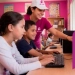 Élèves dans une classe connectée du programme Dir iddik d’inwi