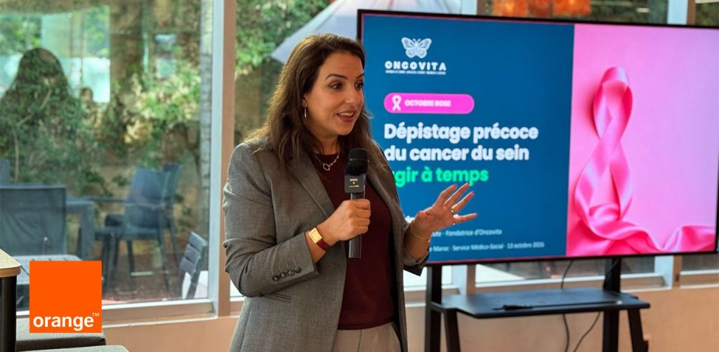 Conférence de sensibilisation au dépistage précoce du cancer du sein organisée par Orange Maroc pour Octobre Rose